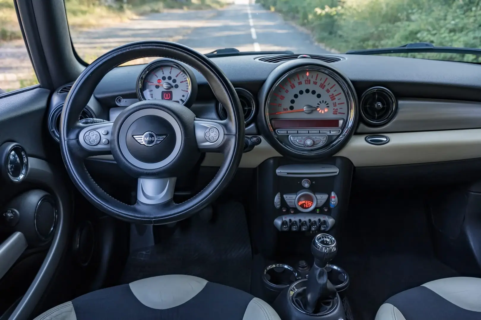 MINI 3 Portas Cooper D 45