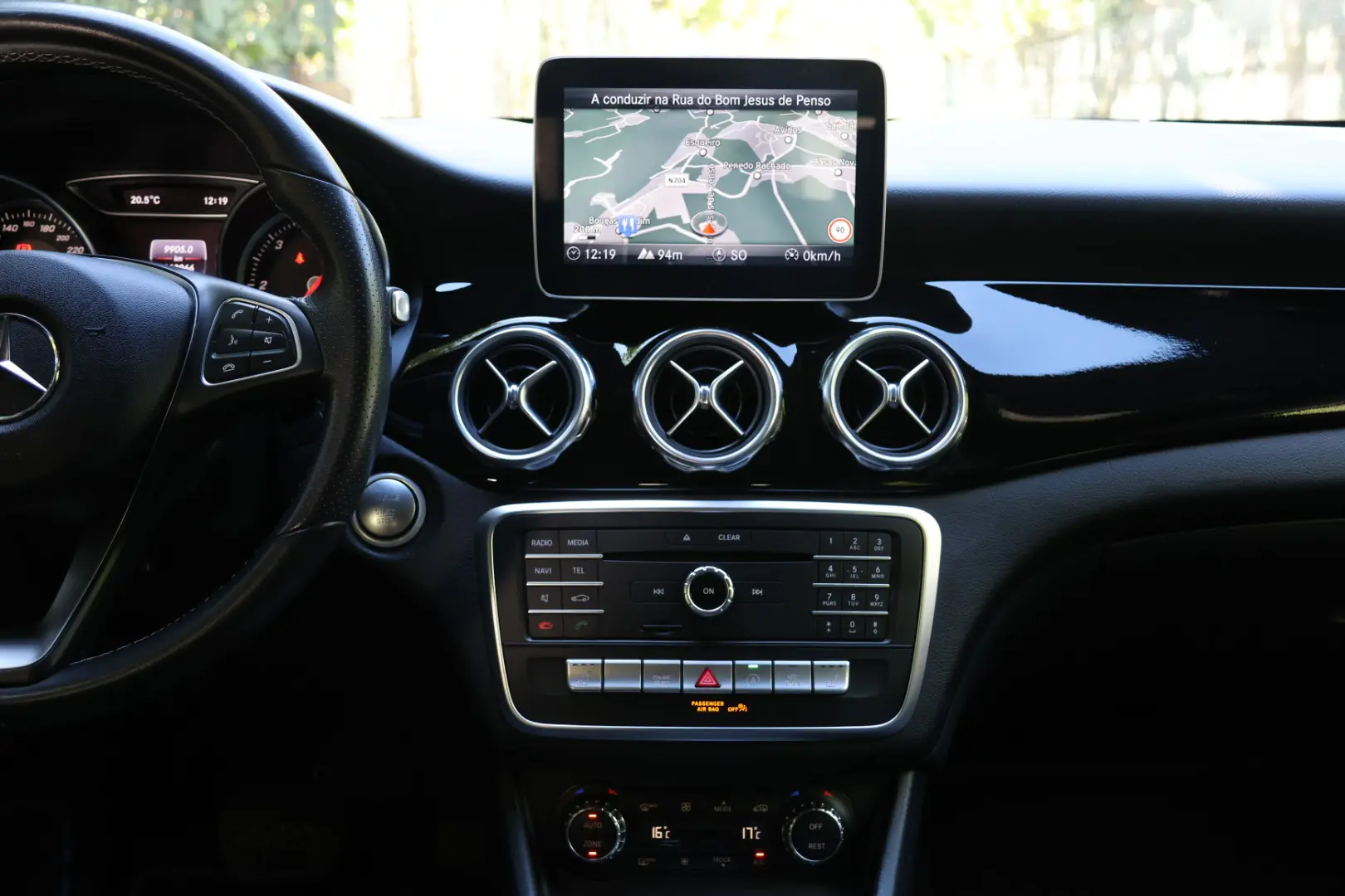 Mercedes-Benz GLA 180 d Urban Aut. 33