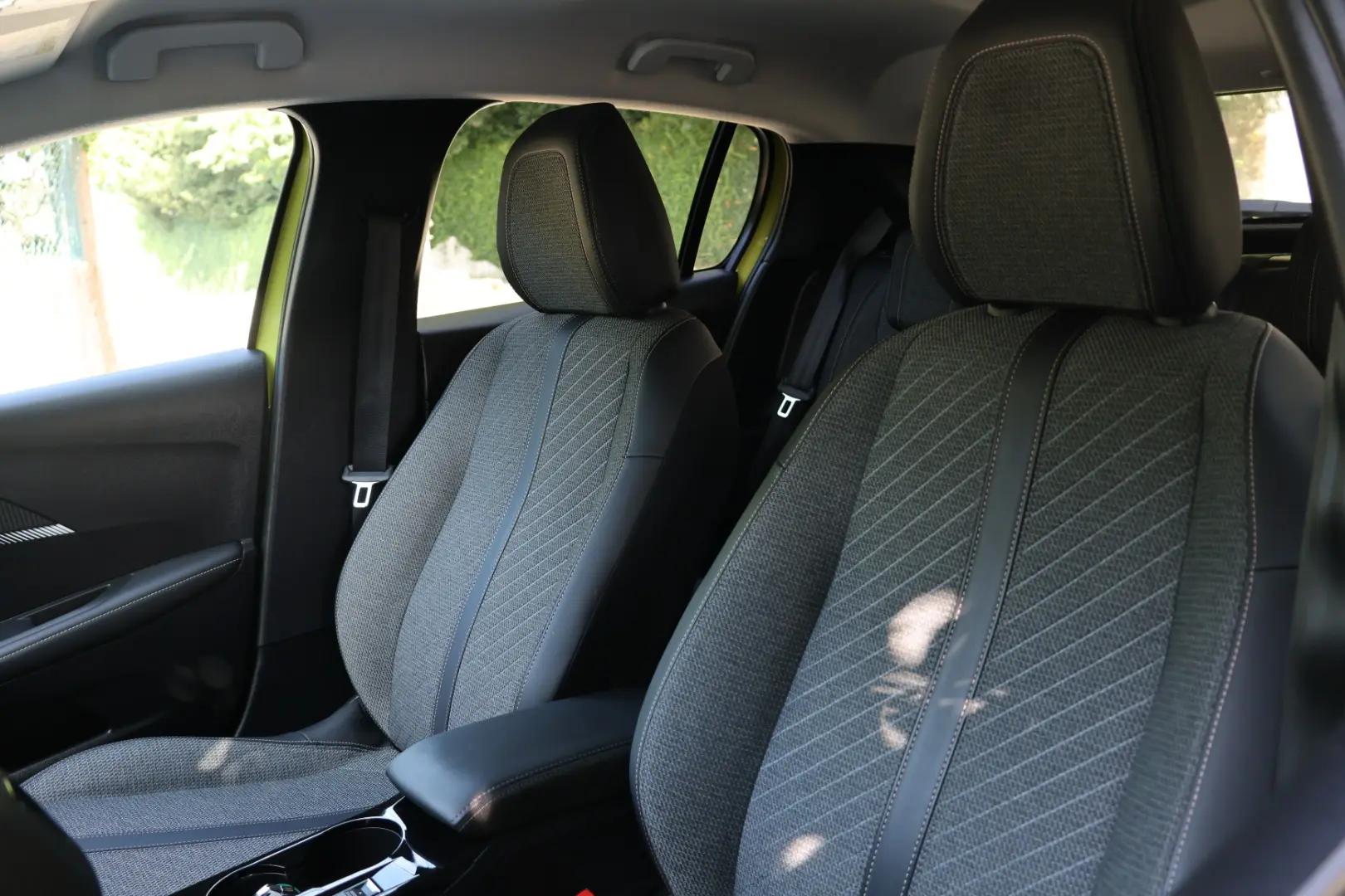 Peugeot e-208 50 kWh Style 18