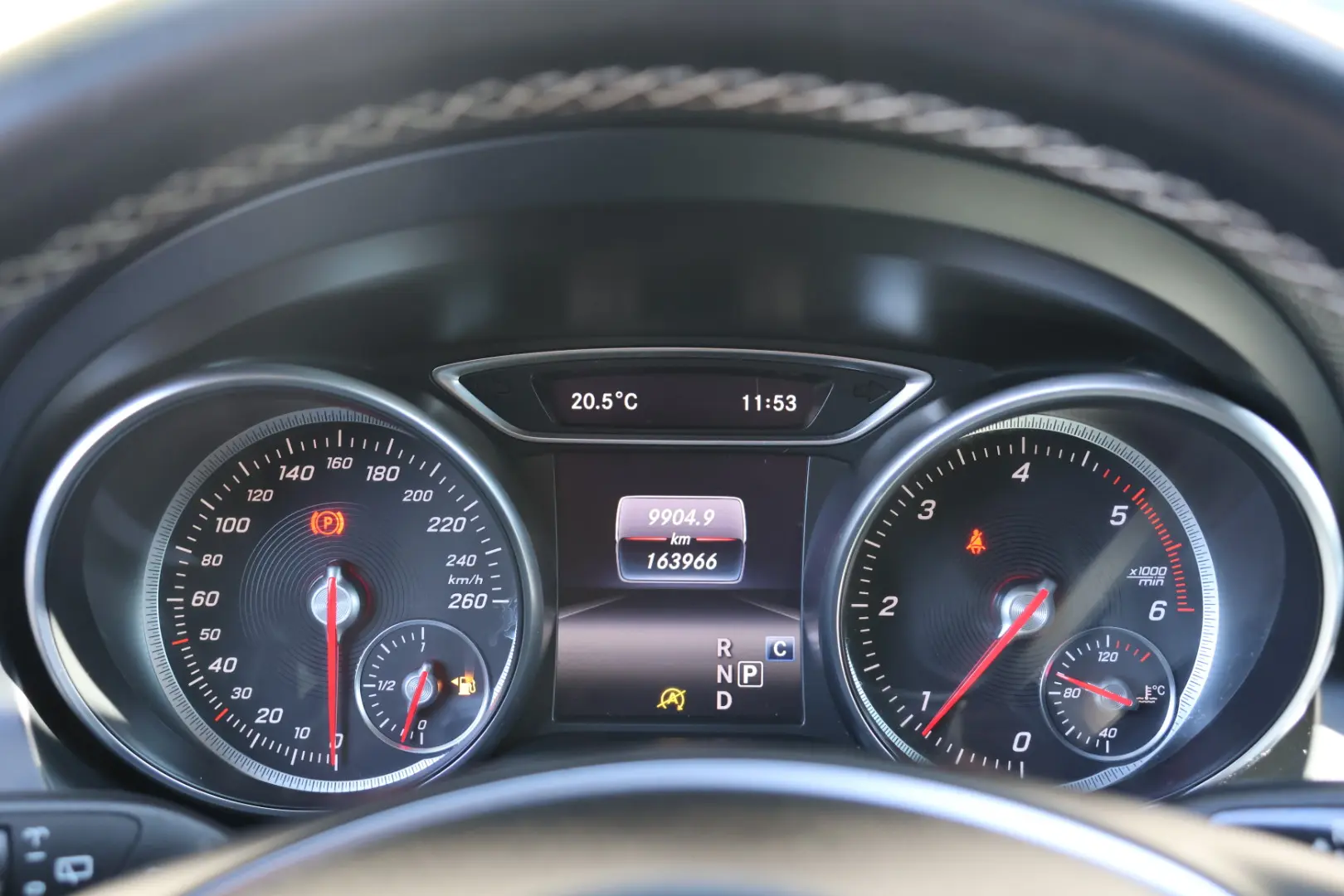 Mercedes-Benz GLA 180 d Urban Aut. 28