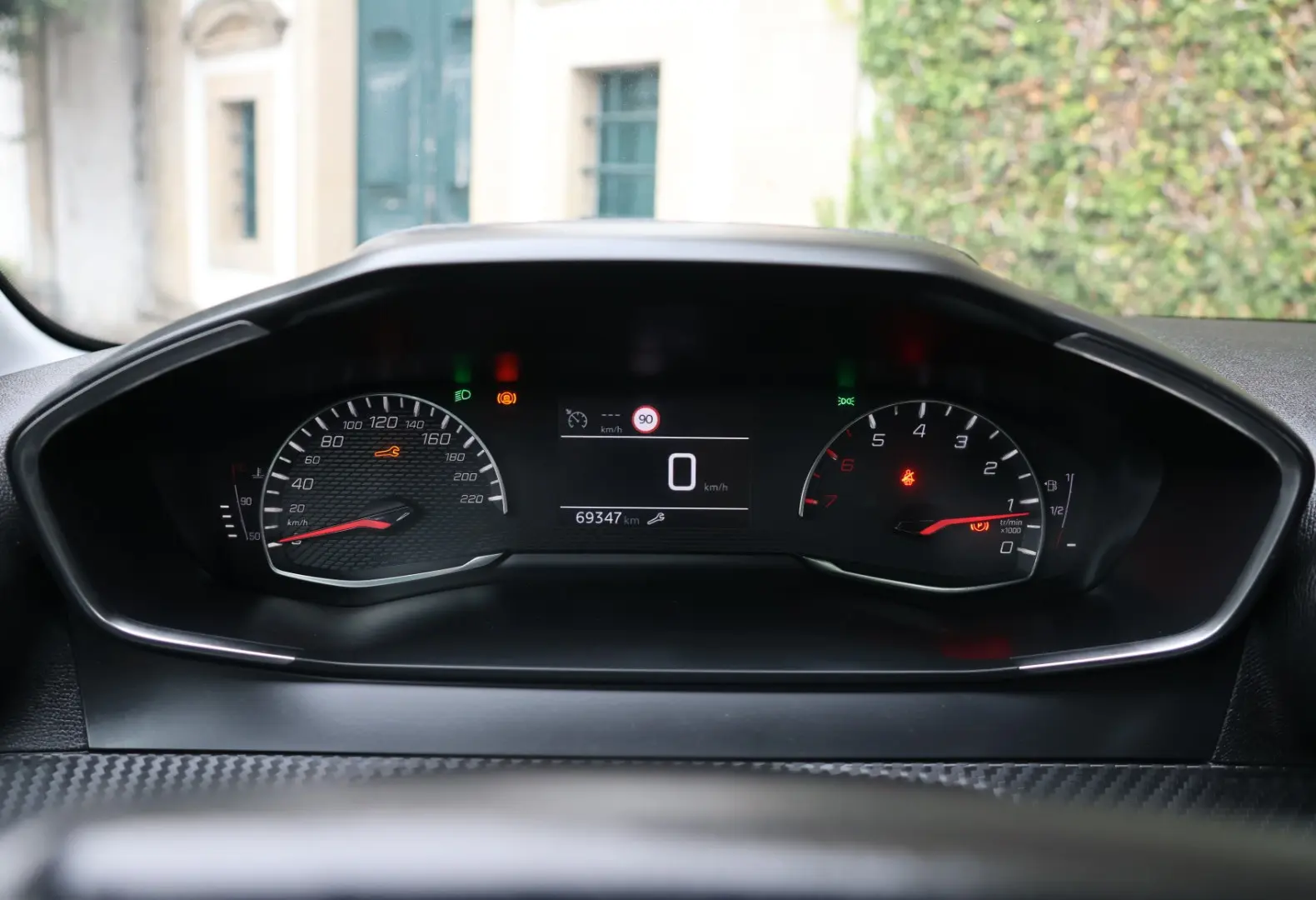 Peugeot 208 1.2 PureTech Allure 23