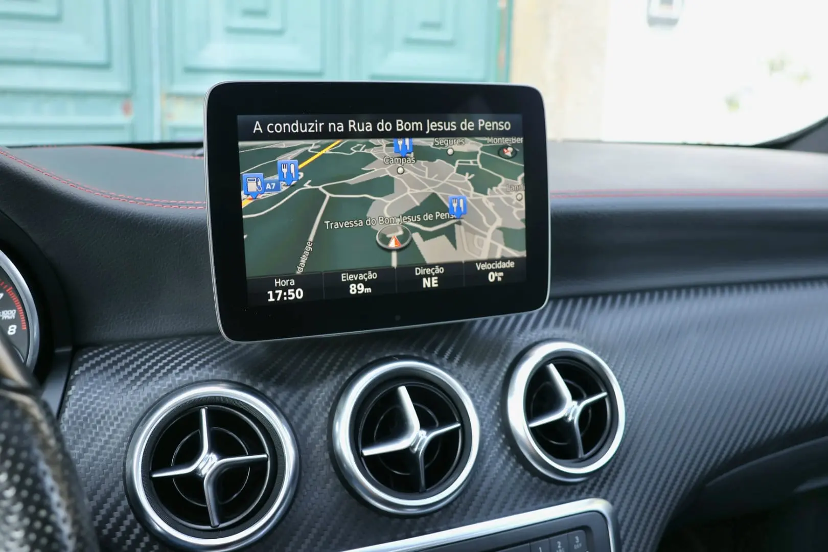 Mercedes-Benz A 180 AMG Line 32