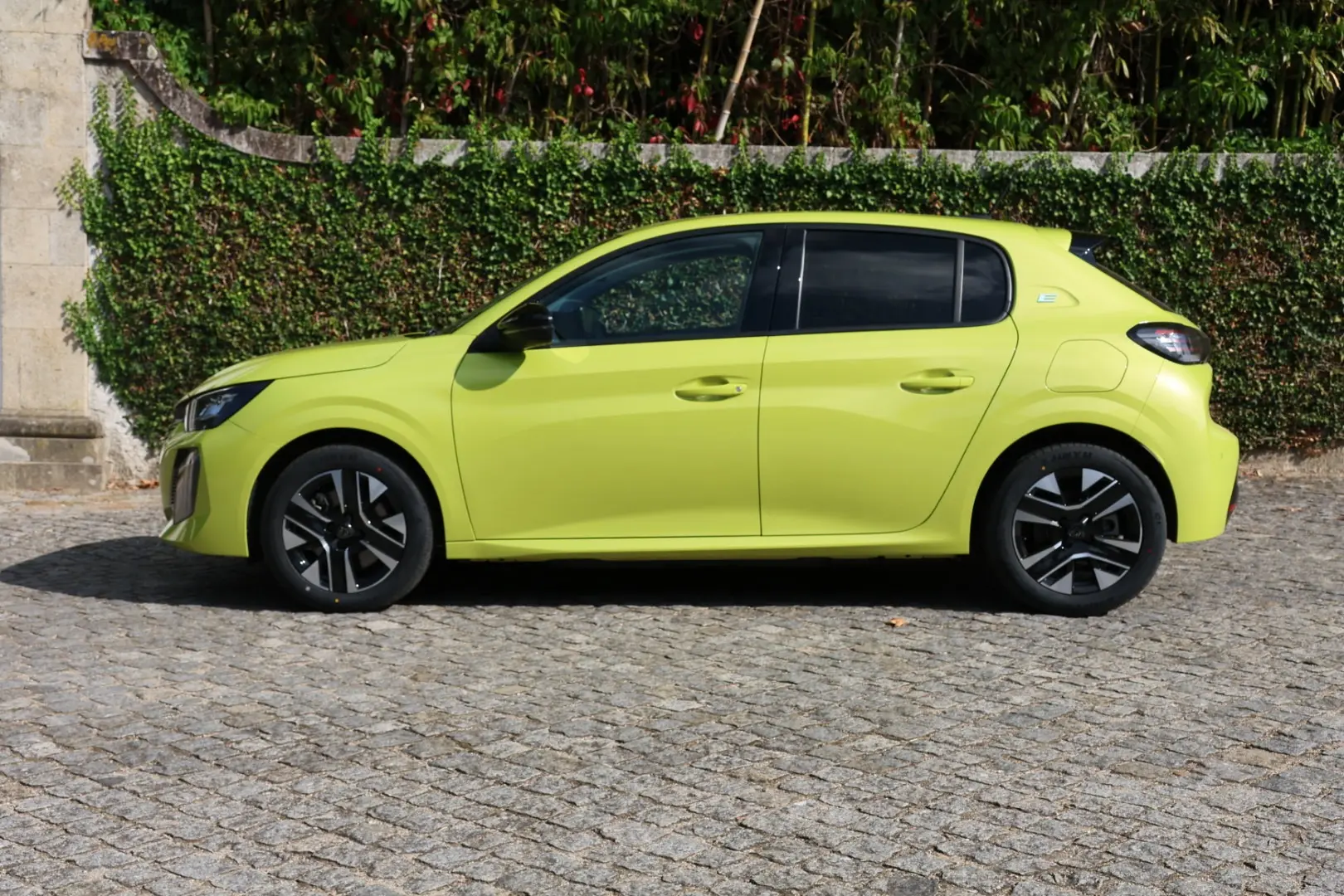 Peugeot e-208 50 kWh Style 7