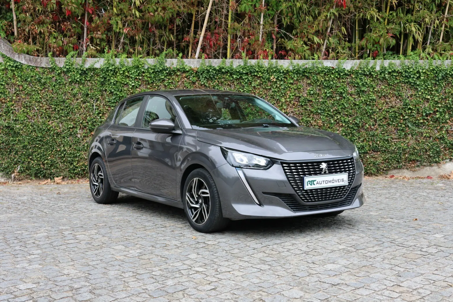 Peugeot 208 1.2 PureTech Allure 13