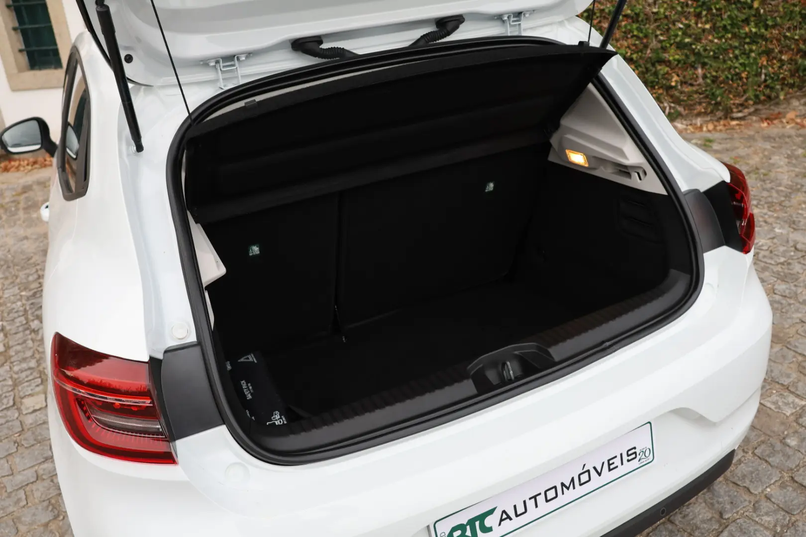 Renault Clio 1.0 TCe Evolution Bi-Fuel 19
