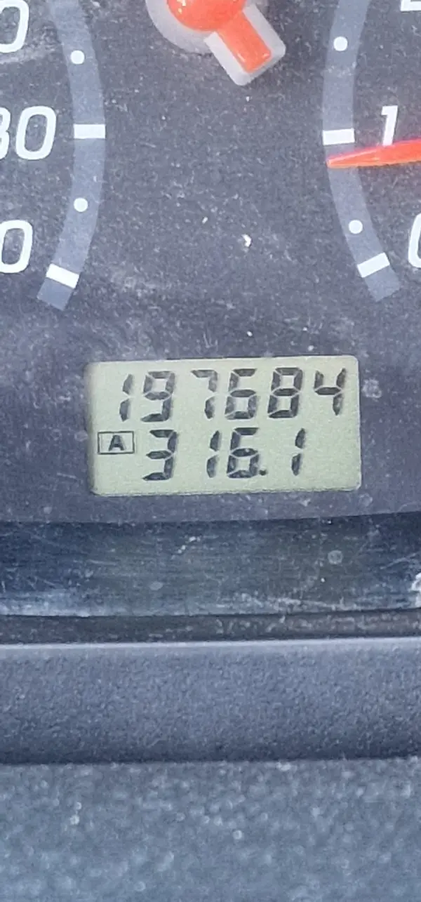 Nissan Micra Hatchback 10