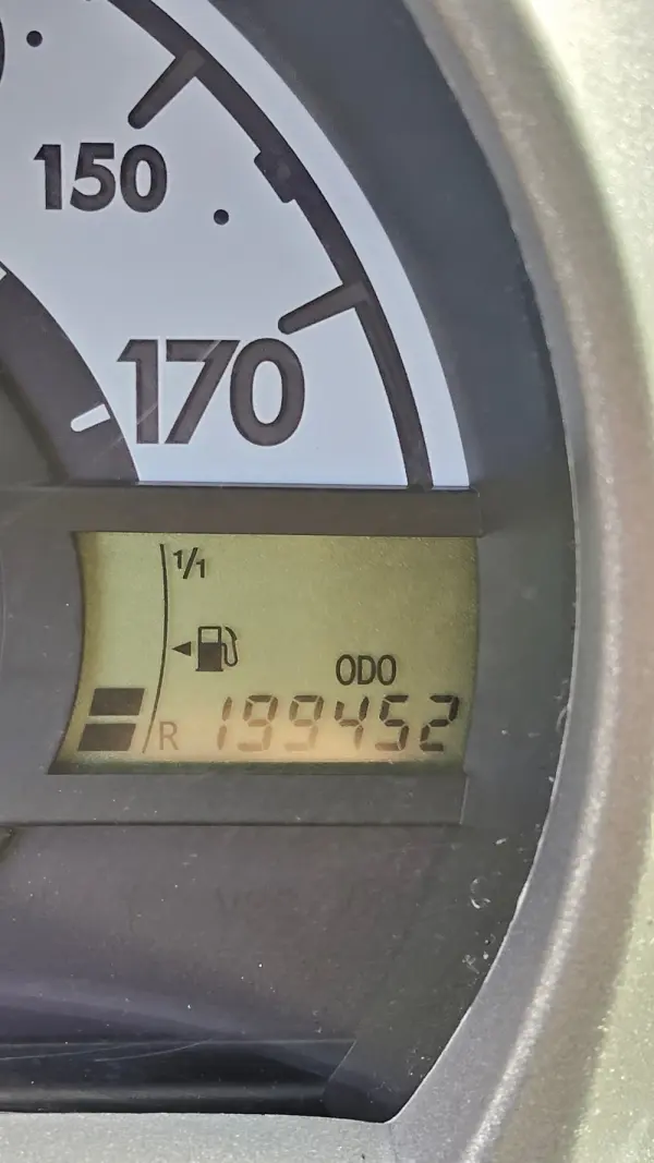 Peugeot 107 RC LINE 10