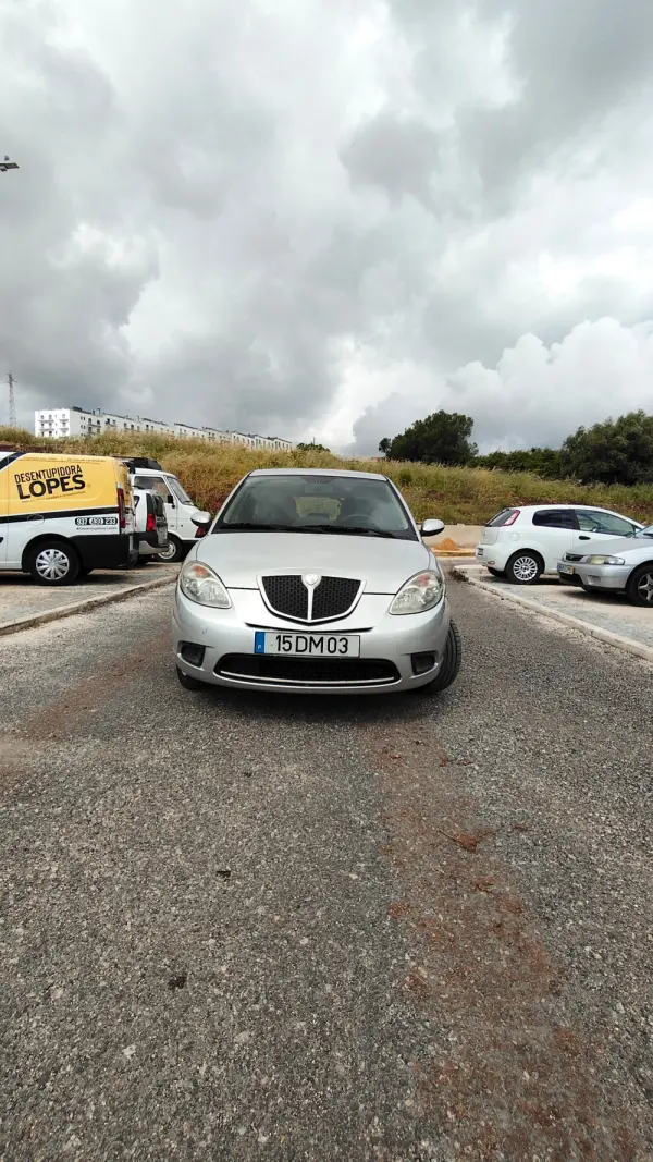 Lancia Ypsilon 2