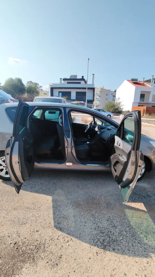 Opel Meriva 17
