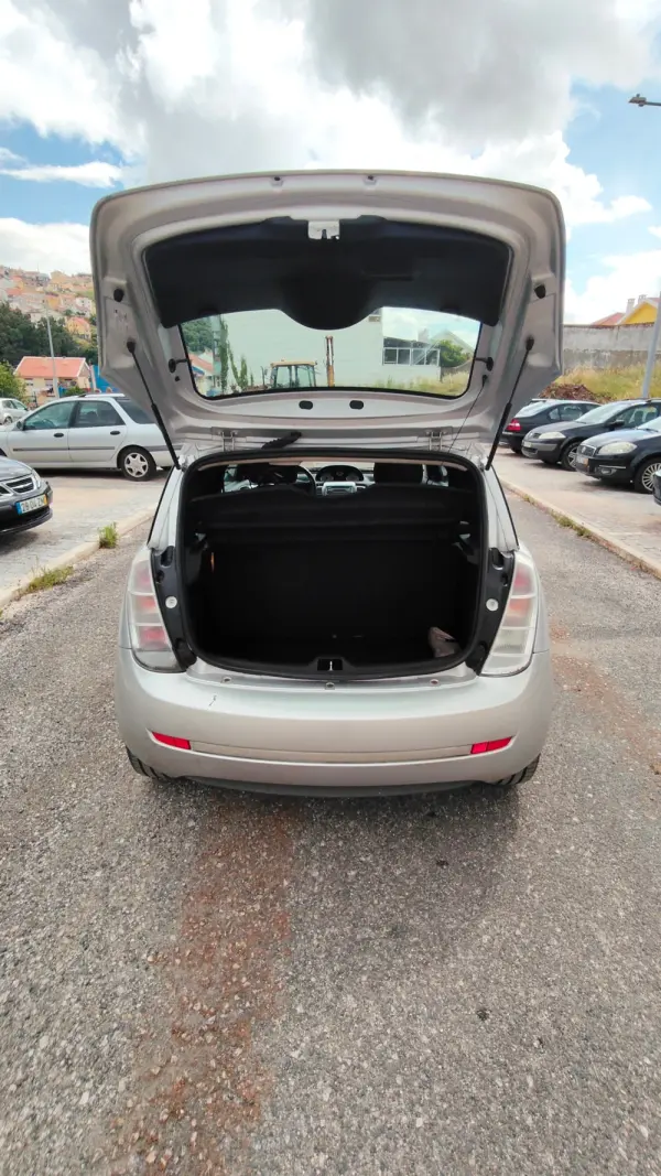 Lancia Ypsilon 10