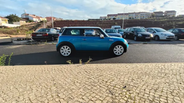 MINI 3 Portas Cooper S 7