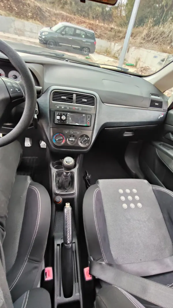 Fiat Grande Punto 11