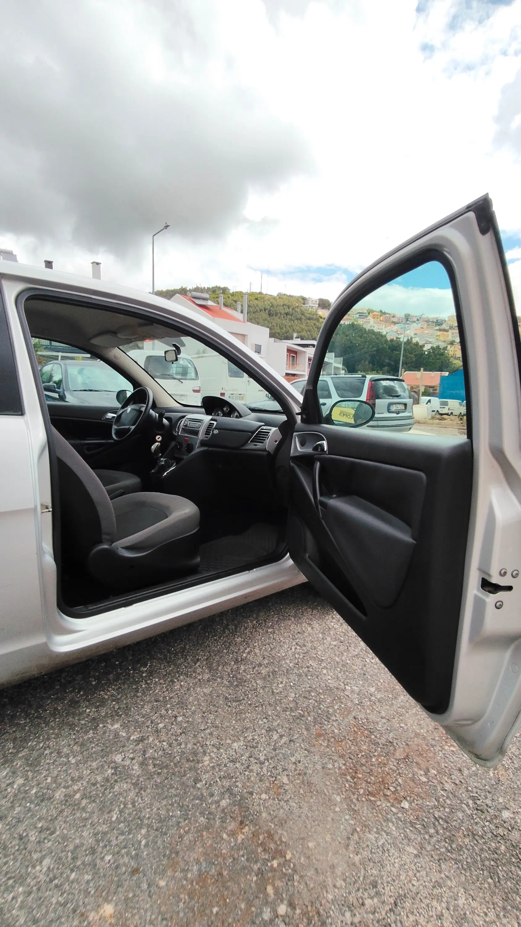 Lancia Ypsilon 16