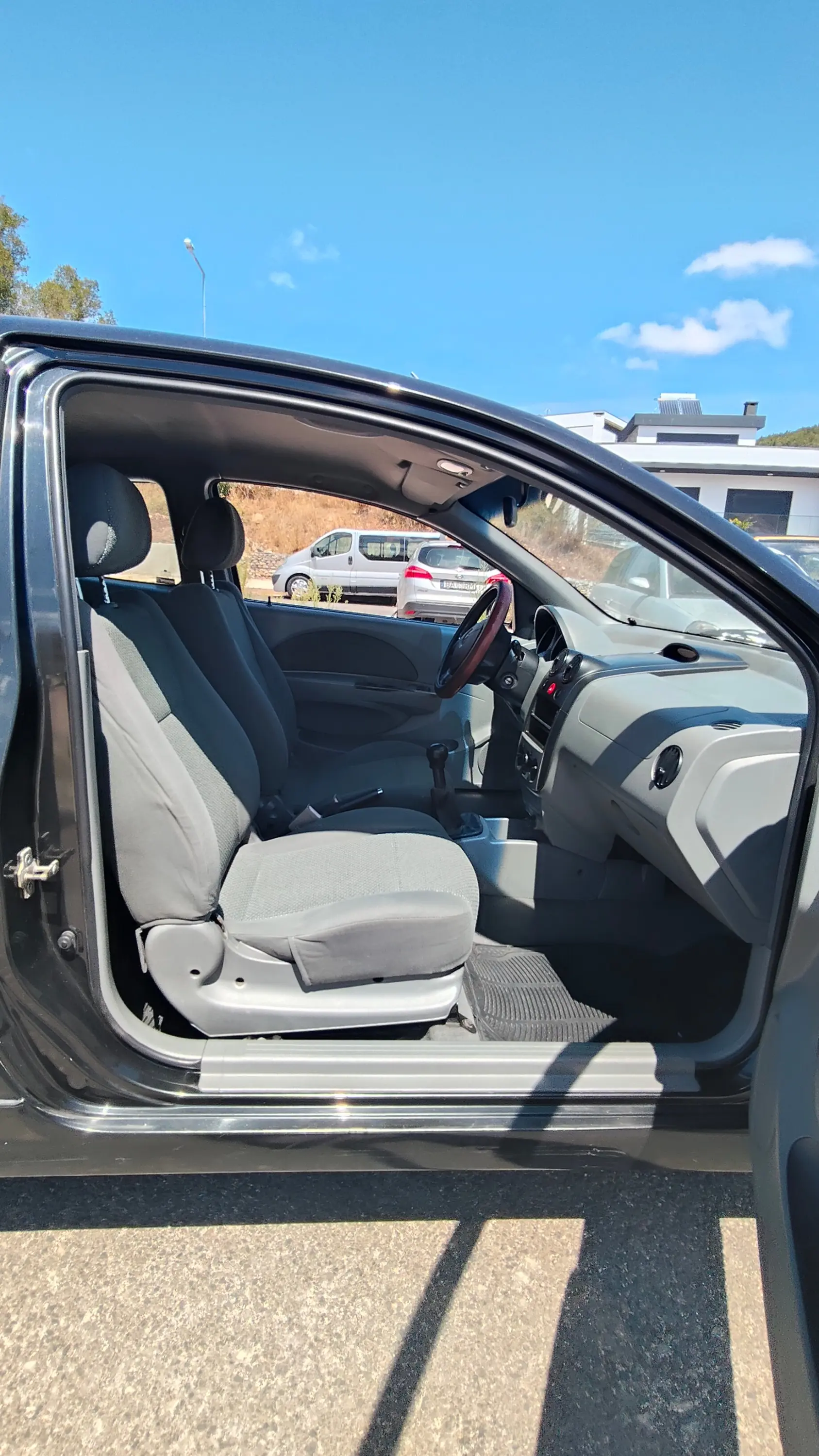 Chevrolet Kalos SPORT 16