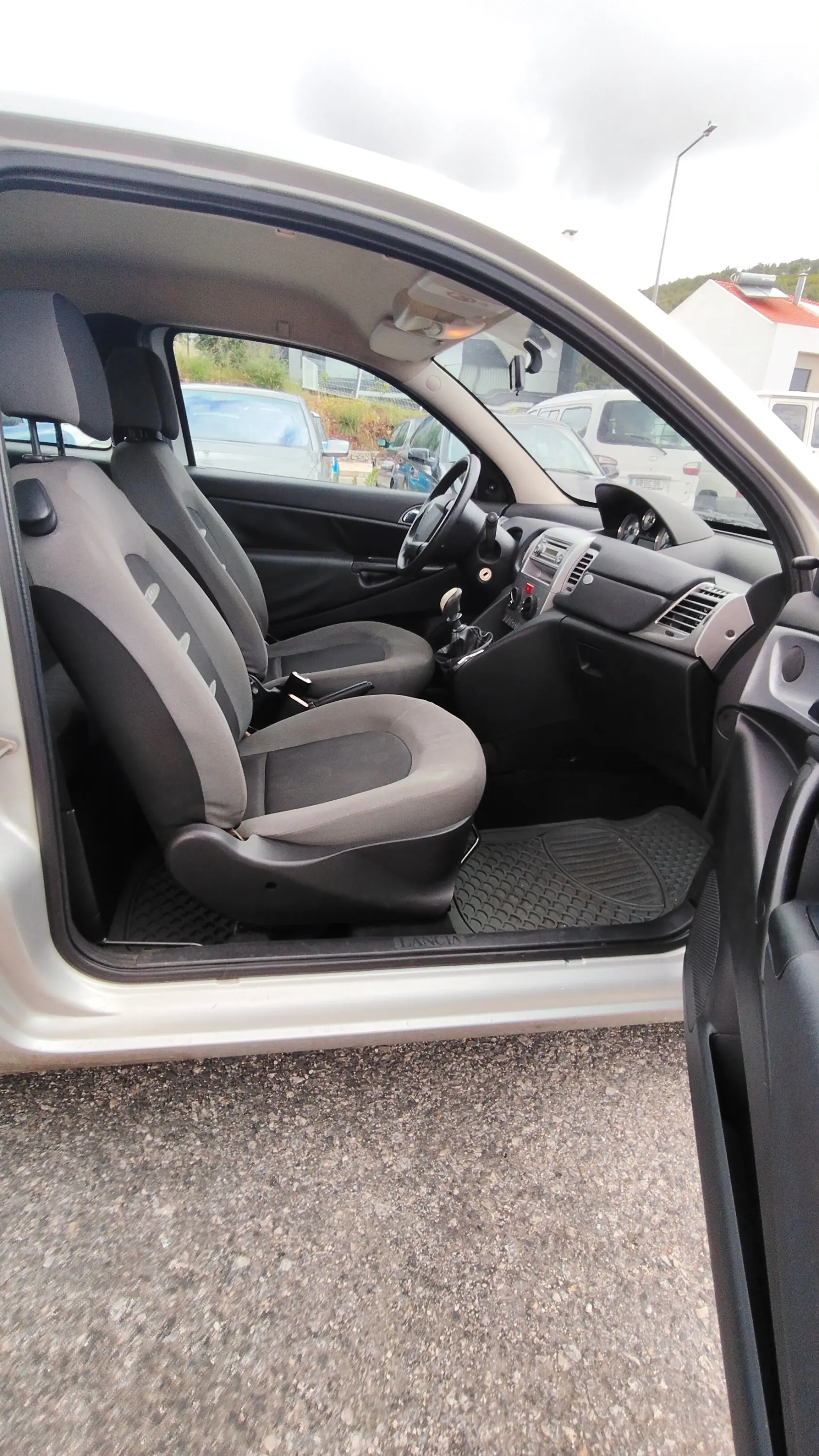 Lancia Ypsilon 17