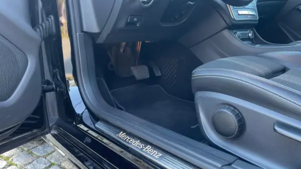 Mercedes-Benz CLA 200 d Urban Aut. 9