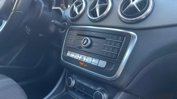 Mercedes-Benz CLA 200 d Urban Aut. 16