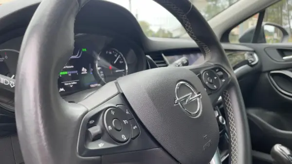 Opel Astra 1.5 D Business Edition S/S 8