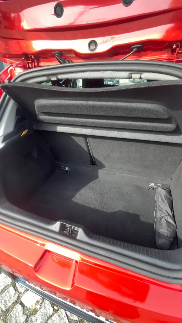 Renault Clio 0.9 TCe Limited Edition 9