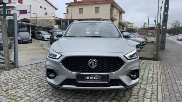 MG ZS 1.0 T-GDI Luxury 2