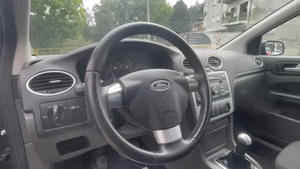 Ford Focus 1.6 TDCi Sport 5