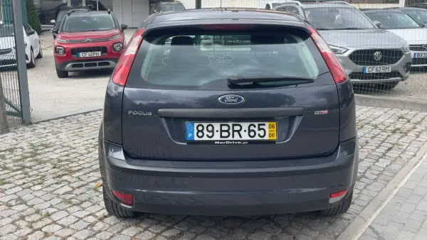Ford Focus 1.6 TDCi Sport 9