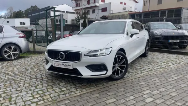Volvo V60 D3 Momentum Pro 10
