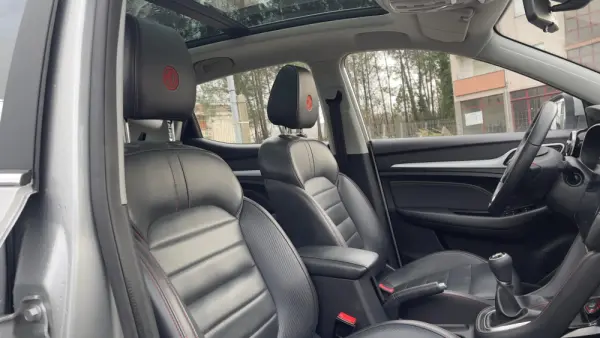 MG ZS 1.0 T-GDI Luxury 11