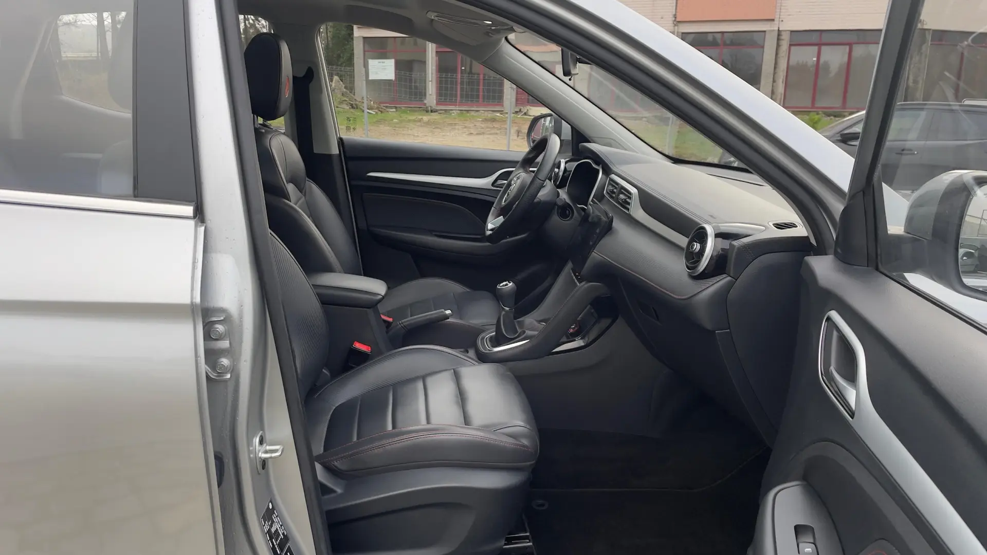 MG ZS 1.0 T-GDI Luxury 10