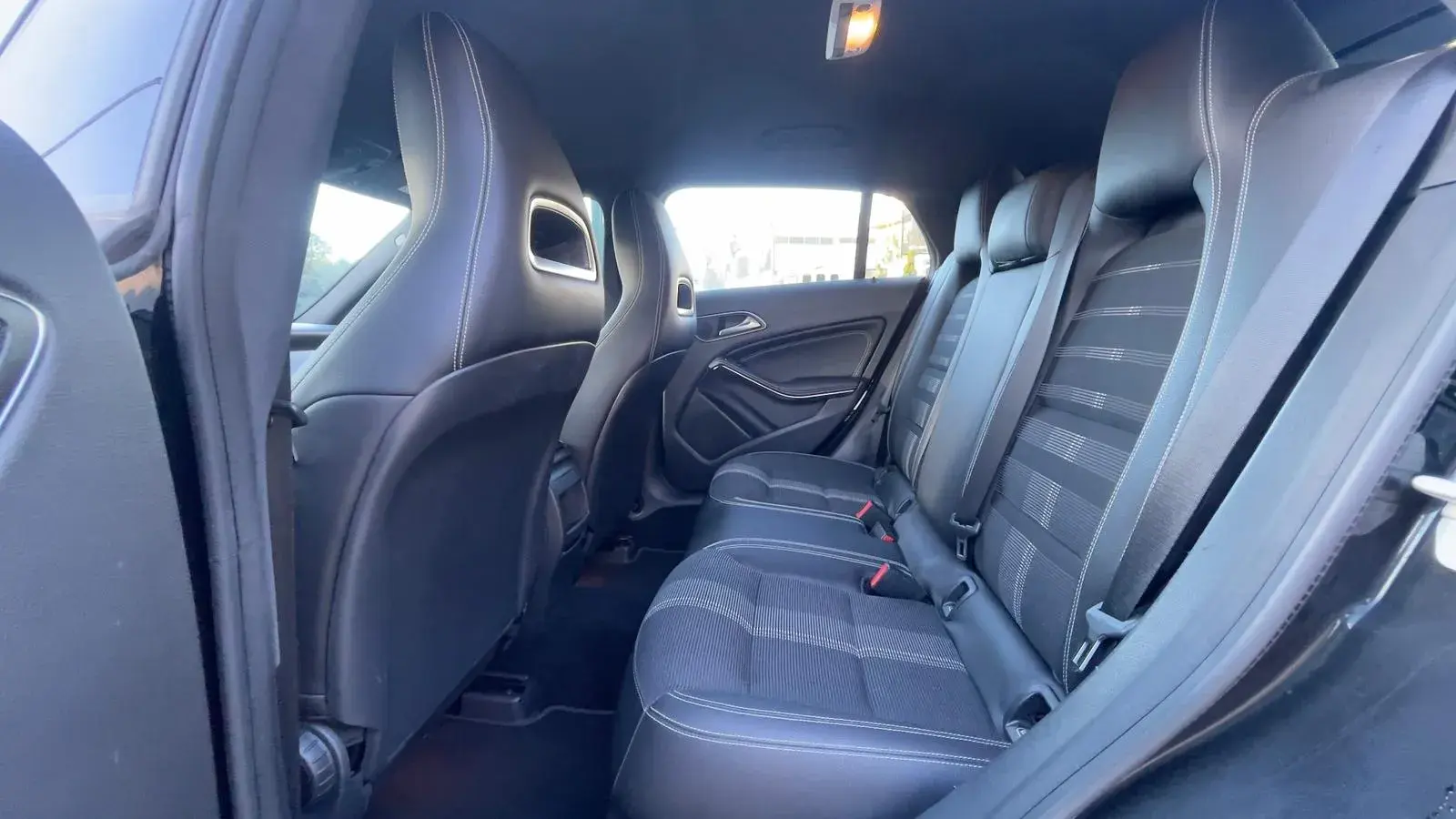 Mercedes-Benz CLA 200 d Urban Aut. 8