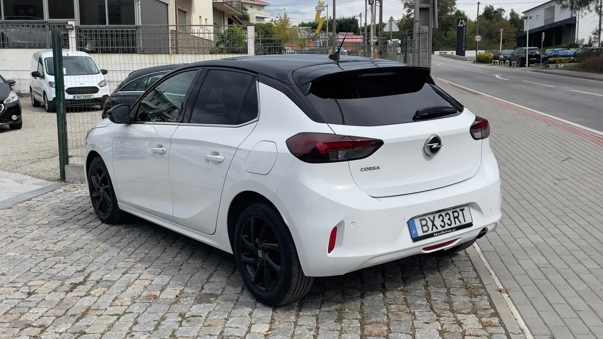 Opel Corsa 1.2 Elegance 8