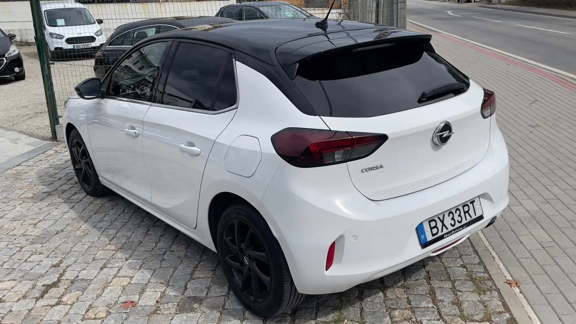 Opel Corsa 1.2 Elegance 10