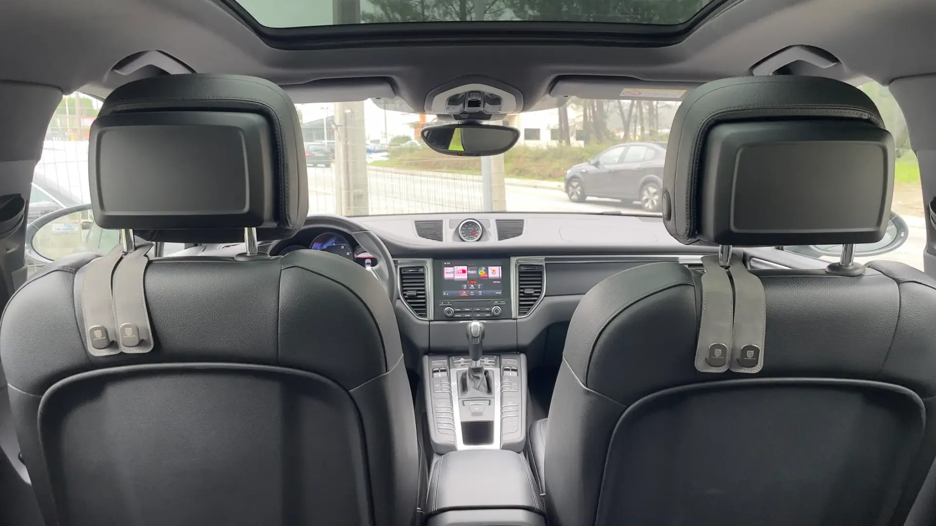 Porsche Macan Soul Edition 9