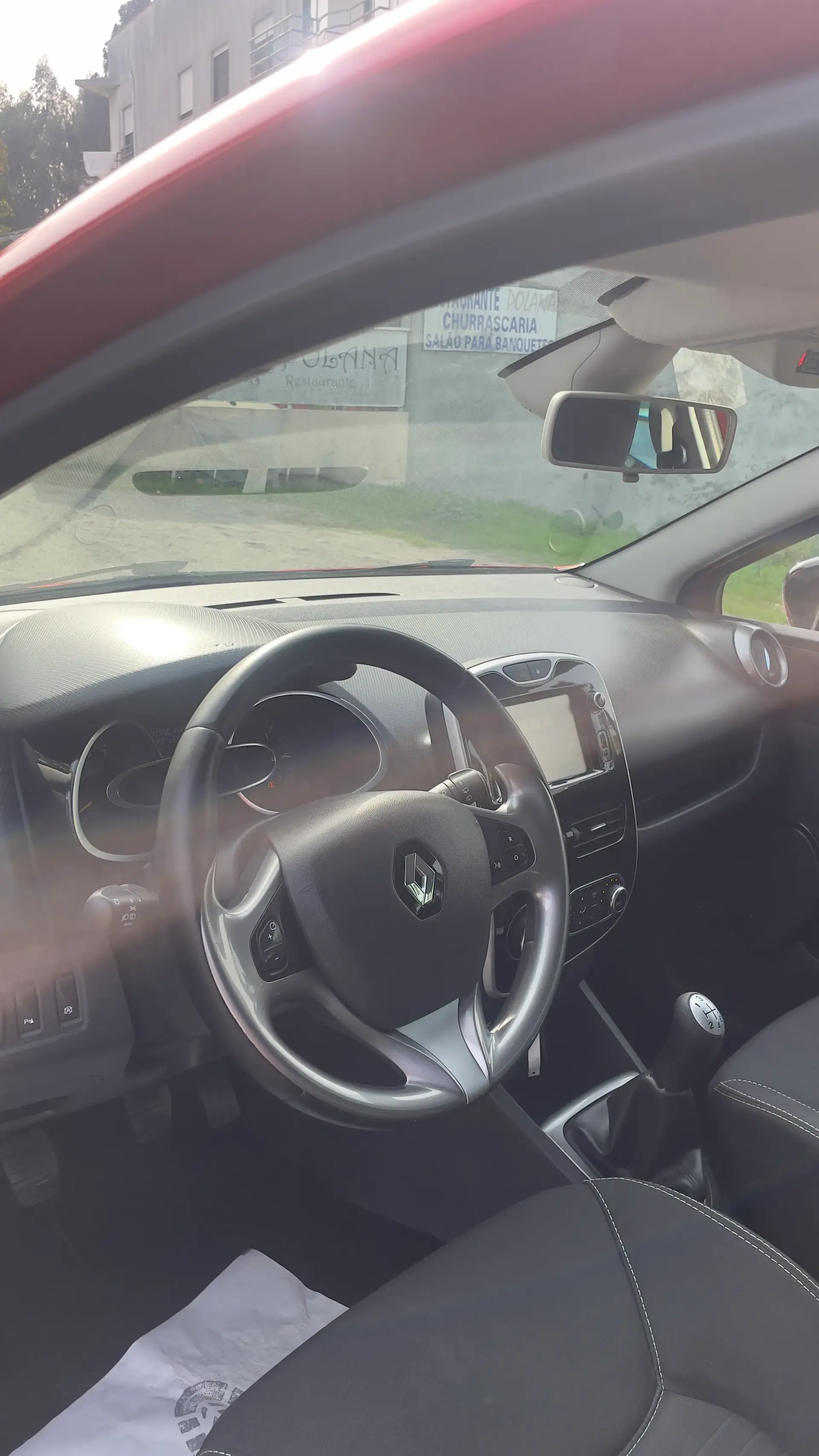 Renault Clio 0.9 TCe Limited Edition 5