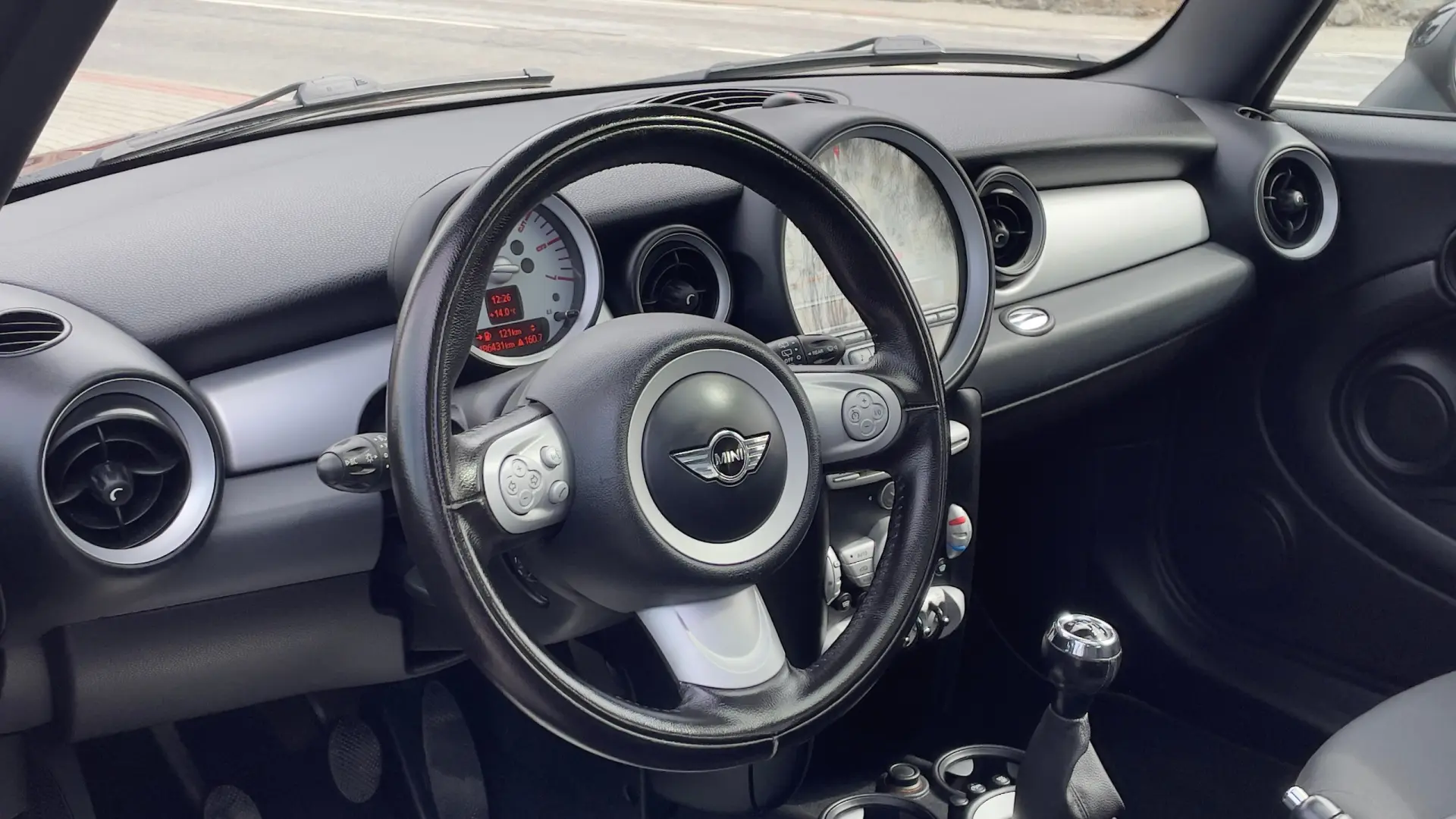 MINI 3 Portas Cooper D 11