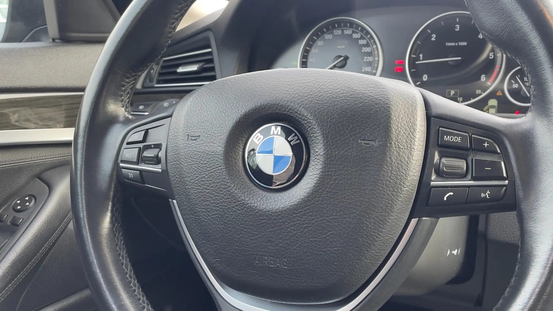 BMW 520 d Line Luxury Auto 16