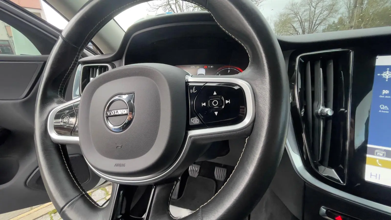 Volvo V60 D3 Momentum Pro 15