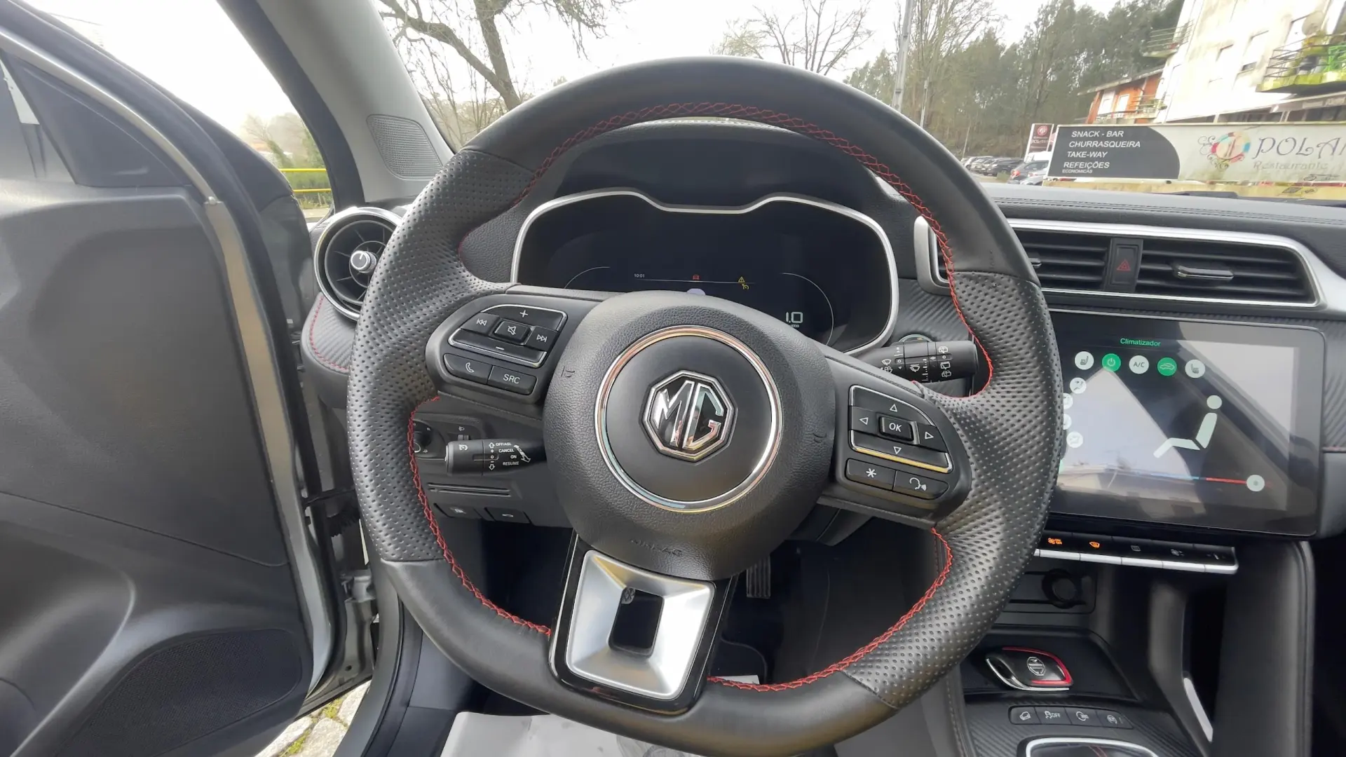 MG ZS 1.0 T-GDI Luxury 16