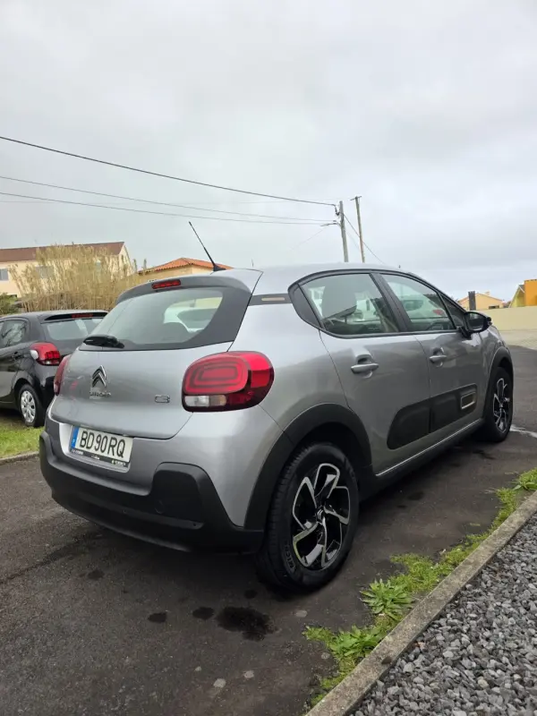Citroën C3 1.2 PureTech C-Series 4
