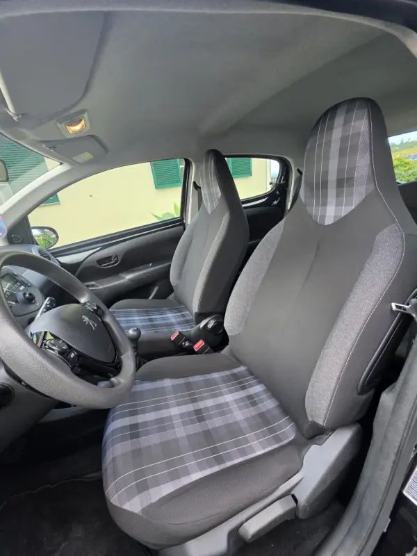 Peugeot 108 9