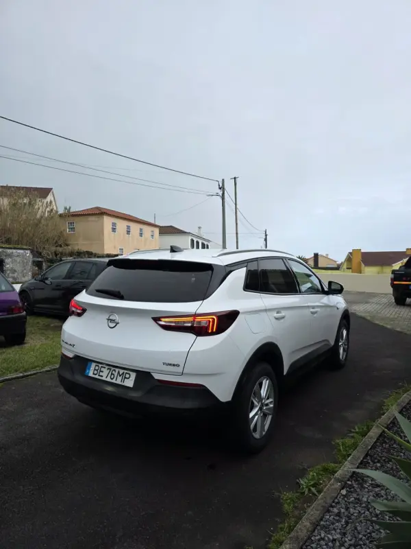 Opel Grandland X 4