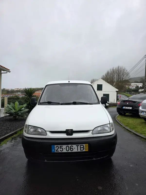 Peugeot Partner 1.9 D Break 2