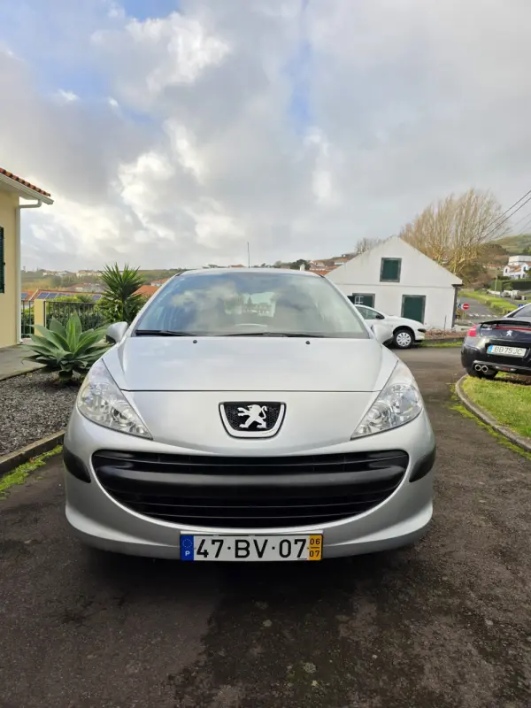 Peugeot 207 2