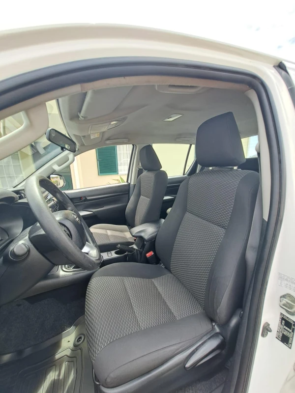 Toyota Hilux null 9