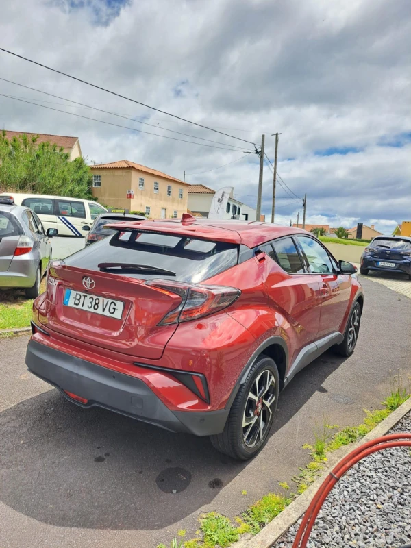 Toyota C-HR null 4