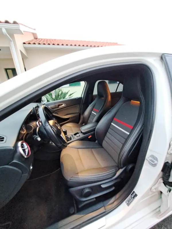 Mercedes-Benz A 180 8