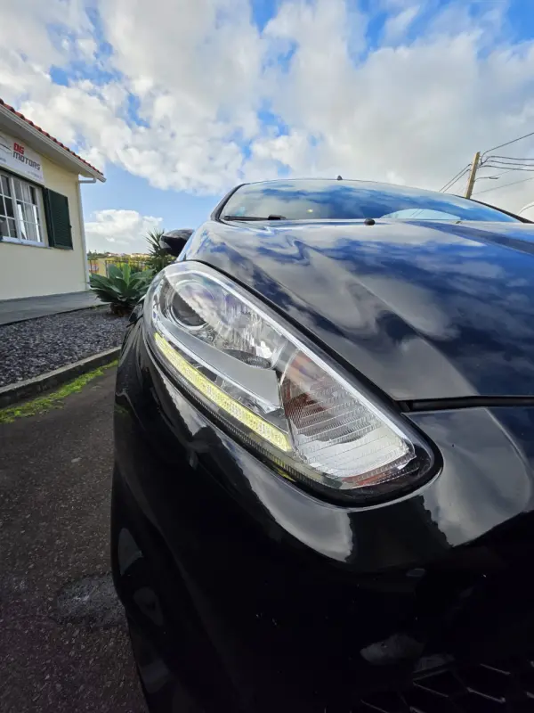 Ford Fiesta 1.6 T ST 16