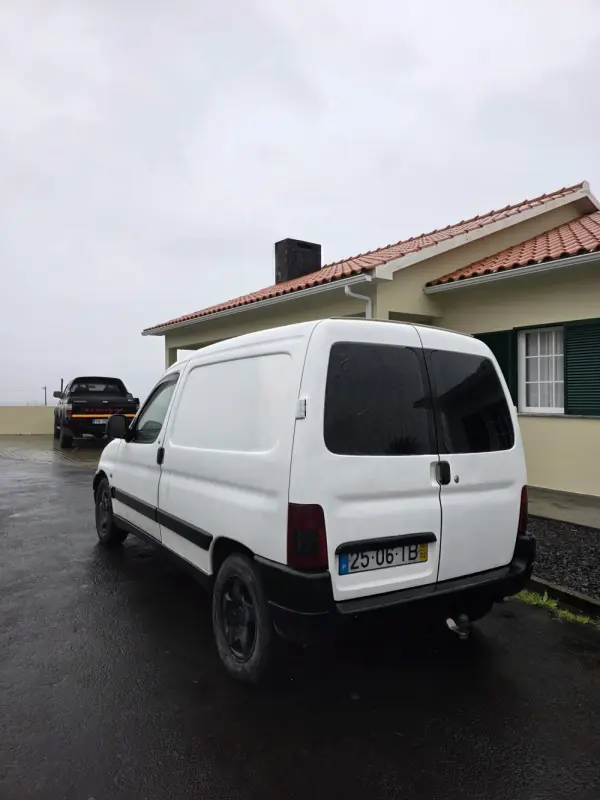 Peugeot Partner 1.9 D Break 6