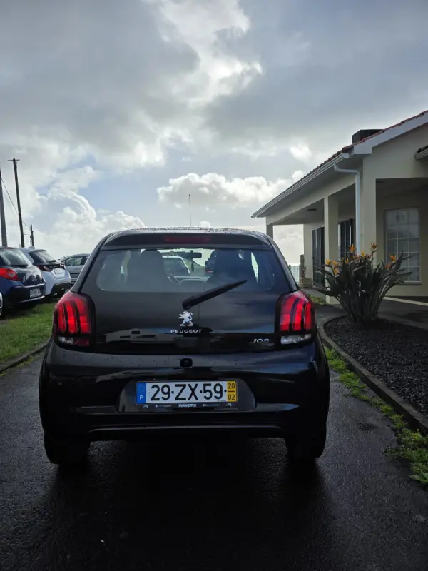 Peugeot 108 6