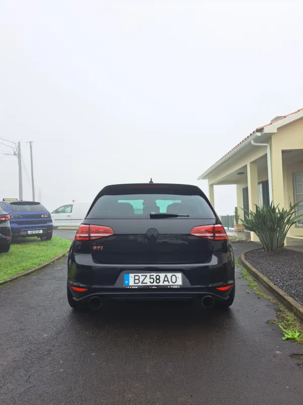 Volkswagen Golf 2.0 TSi GTi DSG Performance 5